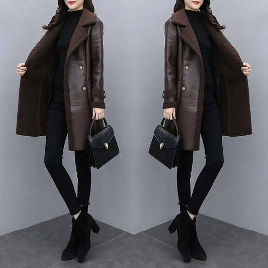 Fourrure et manteau en cuir